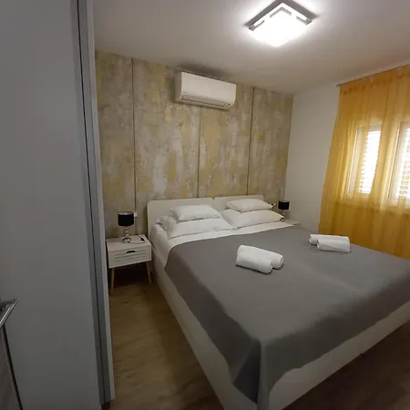 City1 Apartment