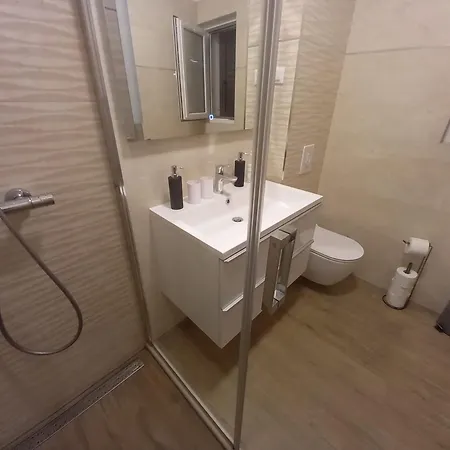 City1 Apartment