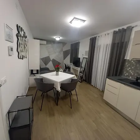 Apartment City1 Makarska
