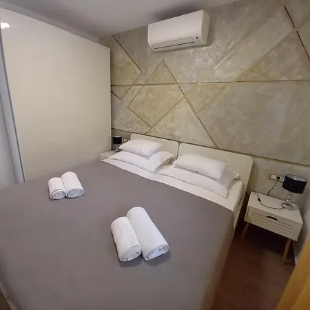City1 Apartment Makarska